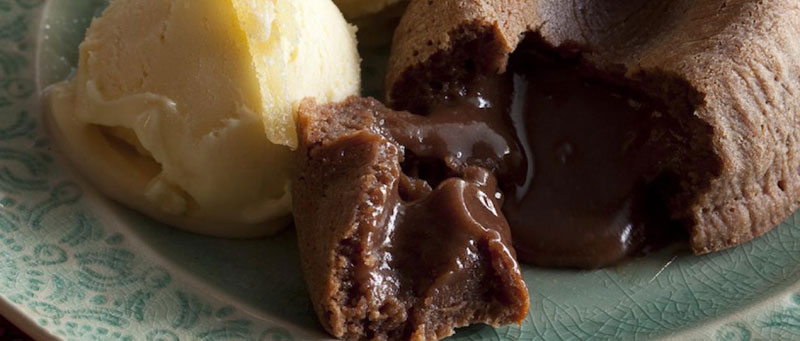 Molten Brigadeiro Cake