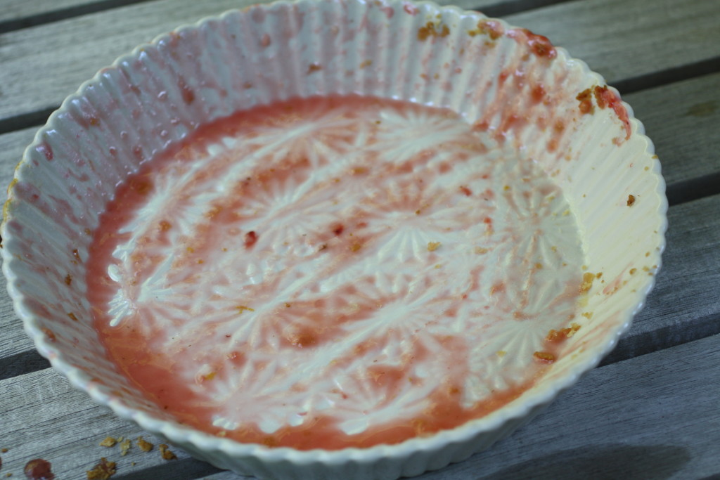 I guarantee this is what your pan looks like when you make this pie! 