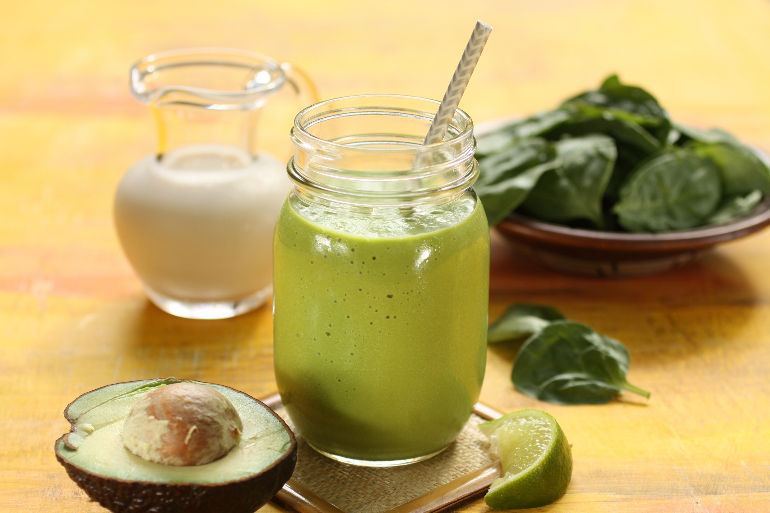 Avocado Spinach Smoothie
