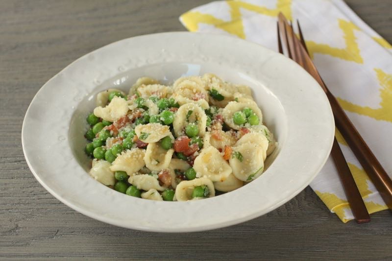 Pasta with Peas and Pancetta