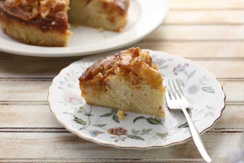 Apple Rum Cake