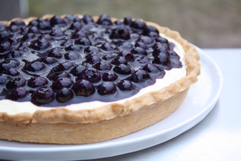 Blueberry Catupiry Tart