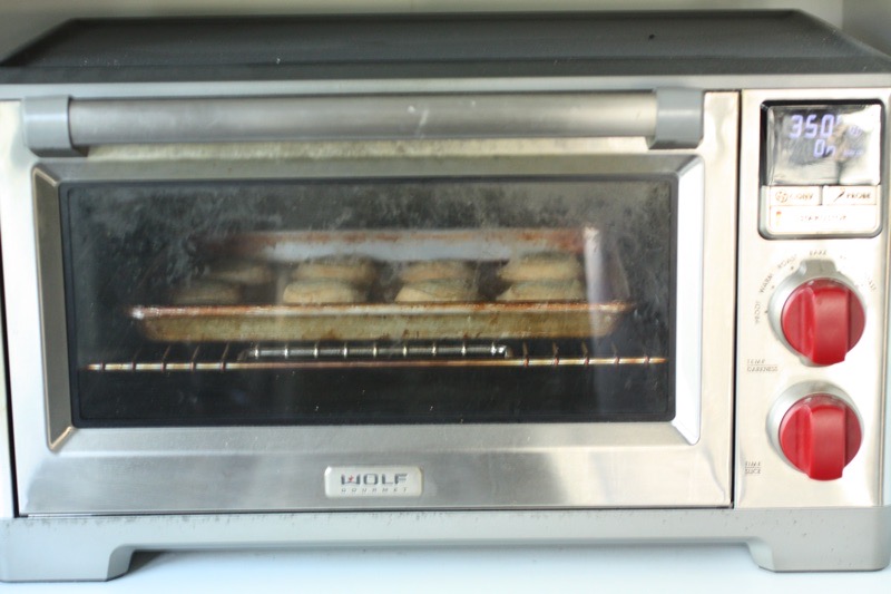 The Best Baked Creese Crackers